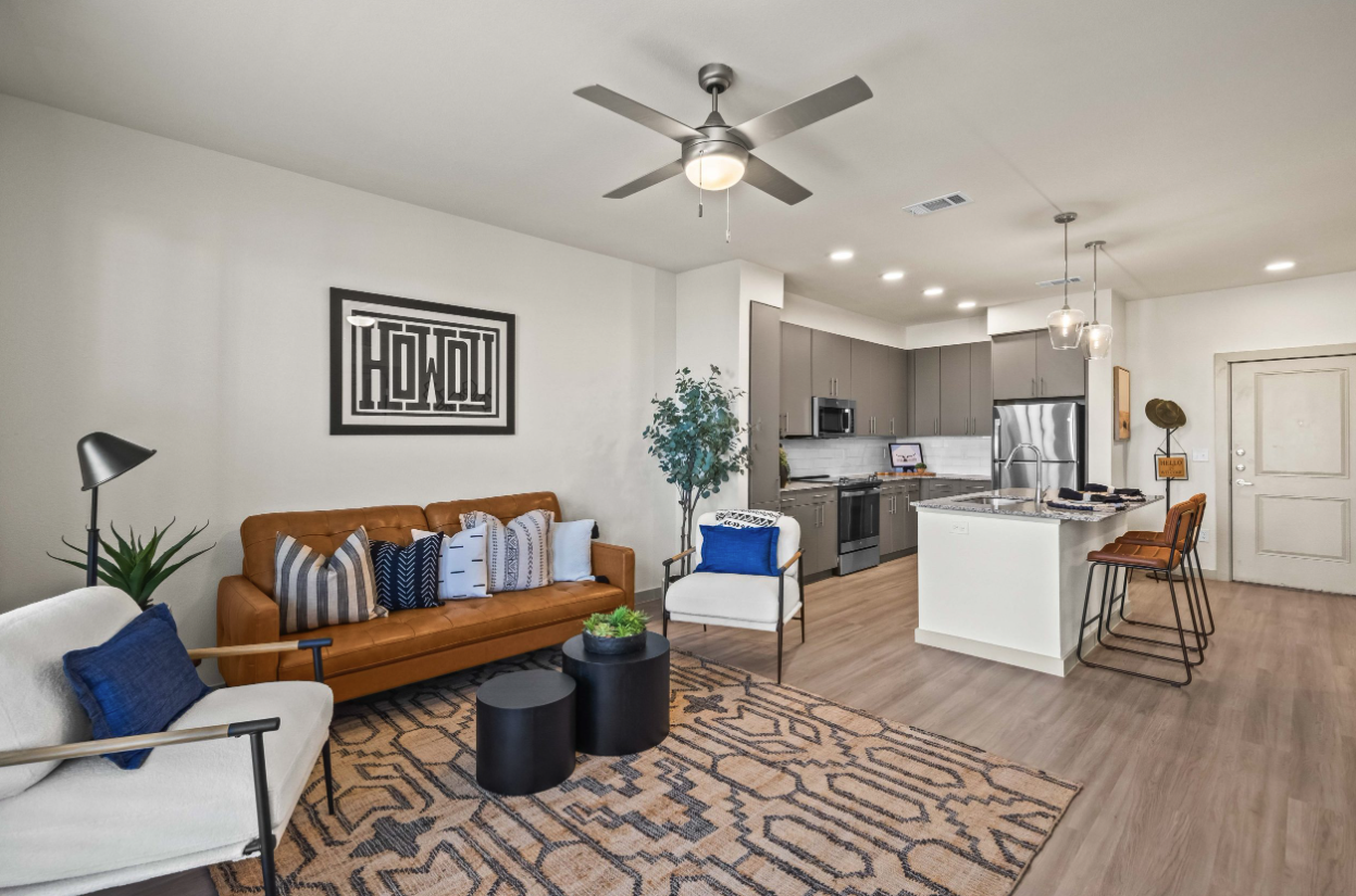 Luxury Apartments for rent in lubbock, perfect apartment for roomates in lubbock, one bedroom apartment for rent in lubbock.